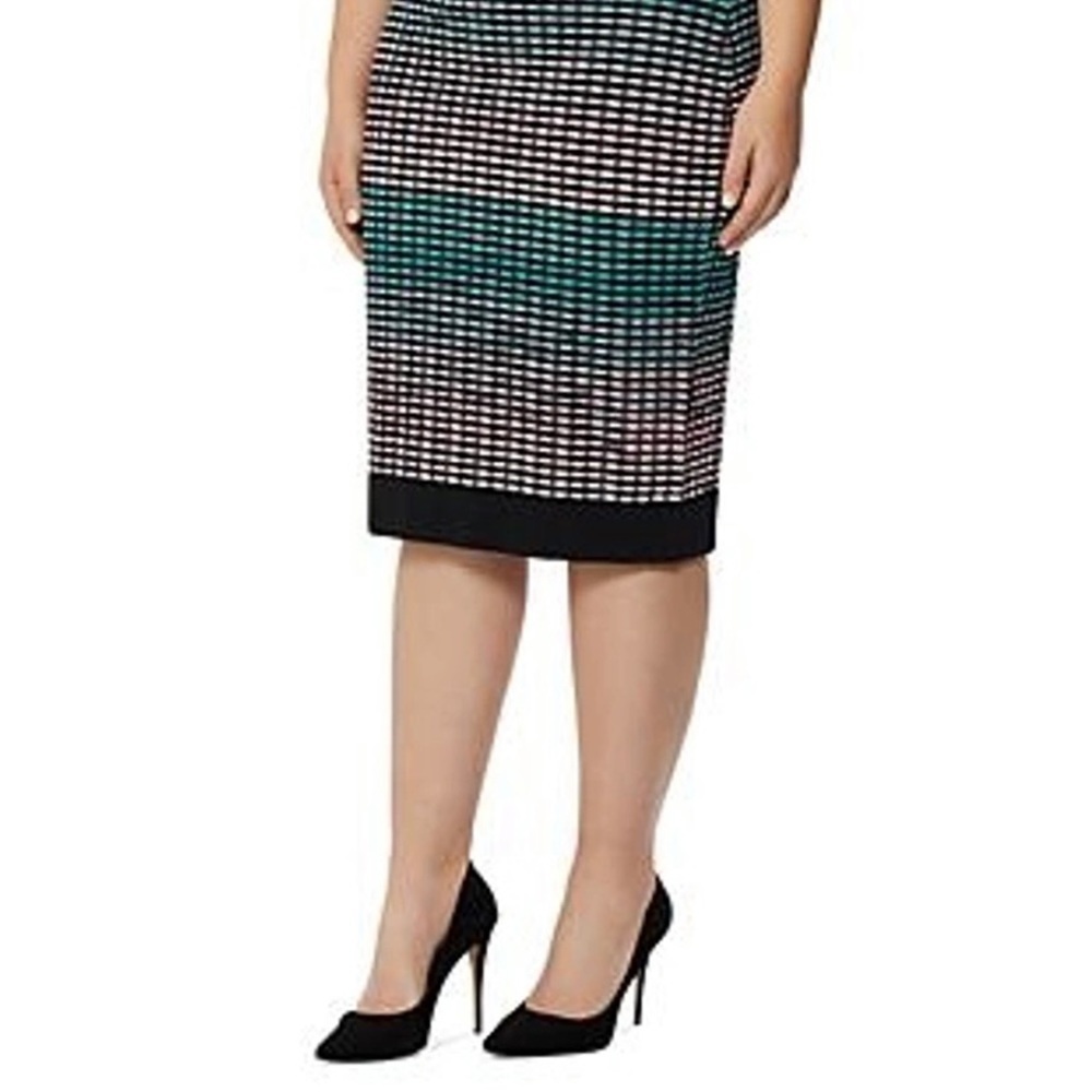 Rebel Wilson pink/black/green knit skirt plus size 1X EUC